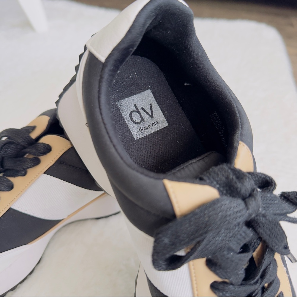 DV by Dolce Vita Black and Tan Sneakers - Picture 6 of 10